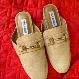 Steve Madden Gold Buckle Tan Mules